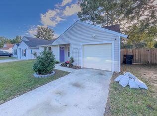 124 Lancashire Rd, Summerville, SC 29486