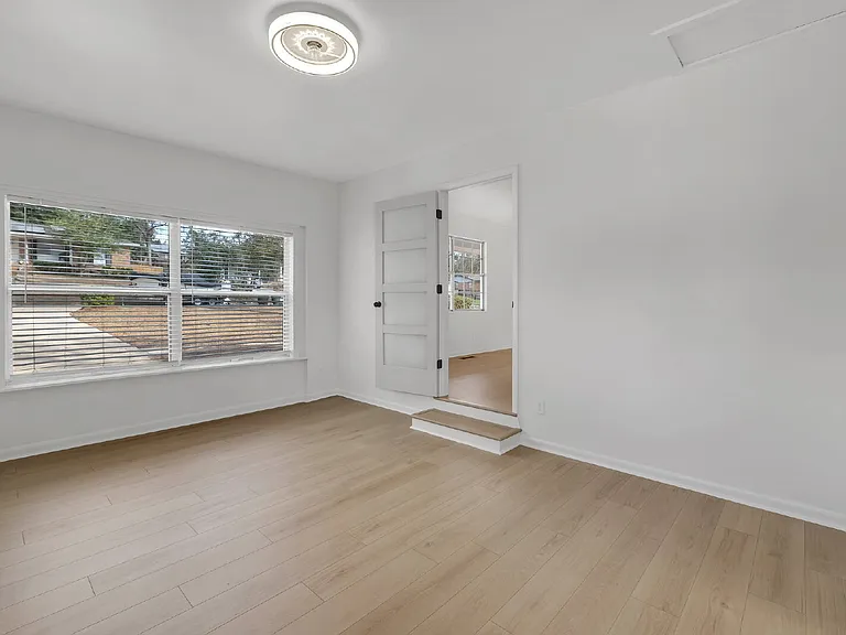 1369 Nancy Dr — Photo 24