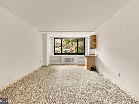 4th image of 1021 Arlington Blvd APT 446