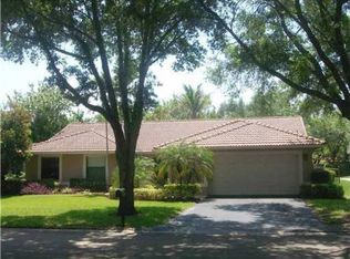 10322 Emerson St, Parkland, FL 33076