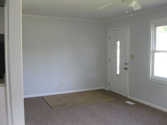 5th image of 707 Virginia Ave
