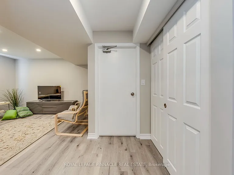 1292 Willowbank Trl #LOWER — Photo 5