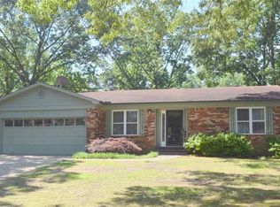 29 Lucy Ln, Sherwood, AR 72120