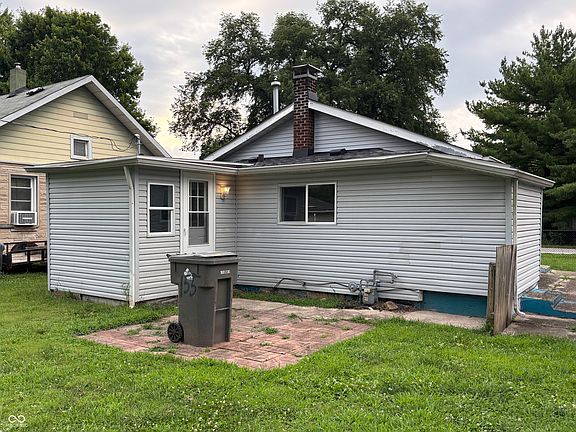 2nd image of 155 Bakemeyer St