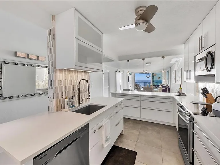 20 Whispering Sands Dr #903 — Photo 12