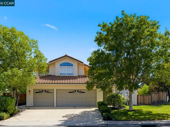 4700 Hunter Peak Ct, Antioch, CA 94531