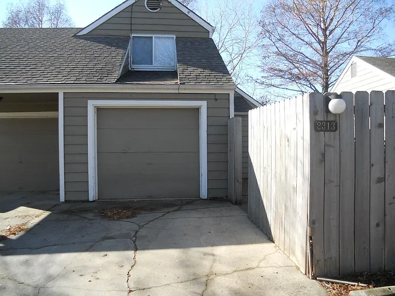 2300 Lowell Dr — Photo 1