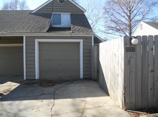 2300 Lowell Dr, Lawrence, KS 66047