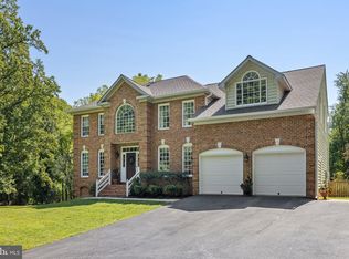 41719 Browns Farm Ln, Leesburg, VA 20176