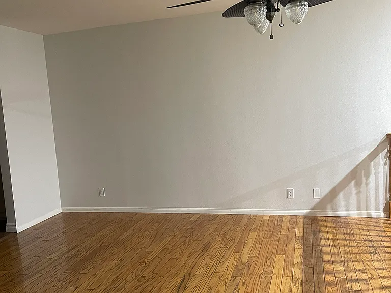 9950 Topanga Canyon Blvd #33 — Photo 21