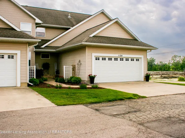 1124 W Maide Marians Ct, Williamston, MI 48895
