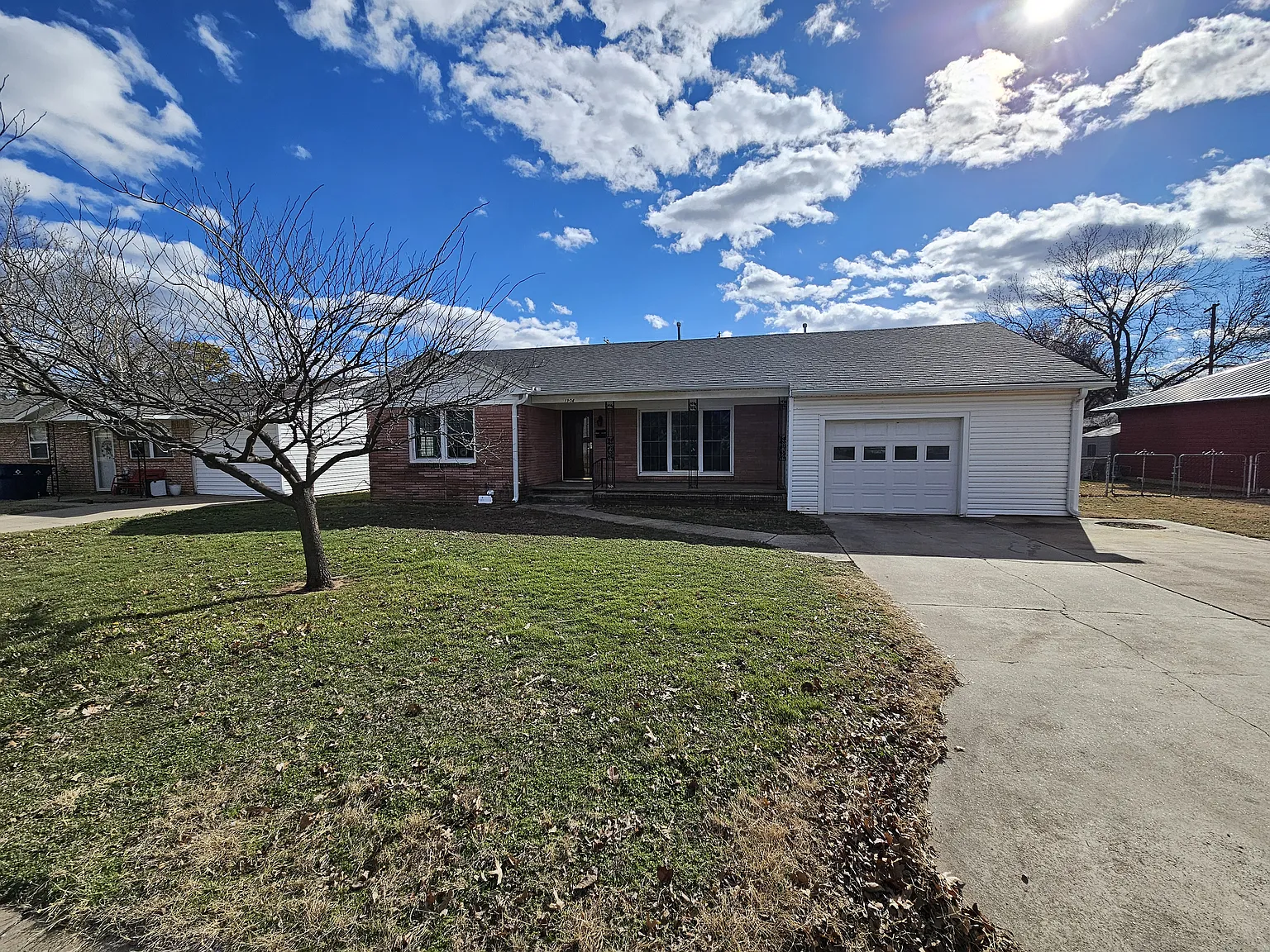 3 bed, 1202 sqft, $1,125 — Photo 2