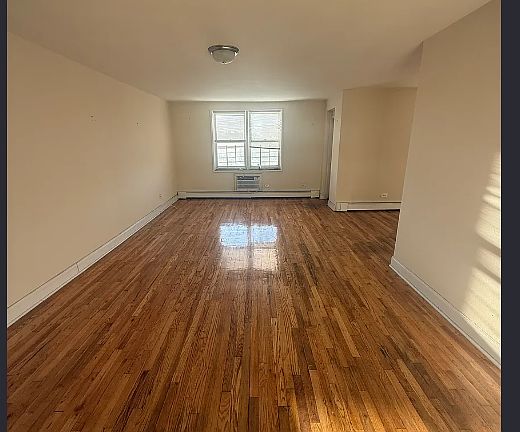 4th image of 17810 Wexford Ter APT 5C