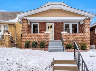 5454 Pernod Ave, Saint Louis, MO