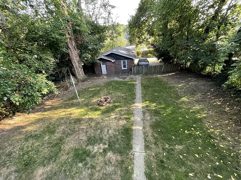 6368 Morrowfield Ave — Photo 26