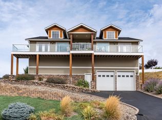 1000 Sage Crest Dr, Wenatchee, WA 98801
