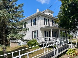 1607 Grand Ave, Savannah, NY 13146