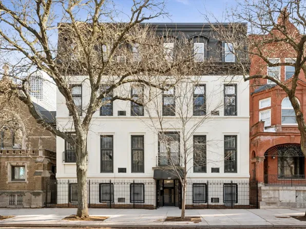 921 N La Salle Dr #18, Chicago, IL 60610