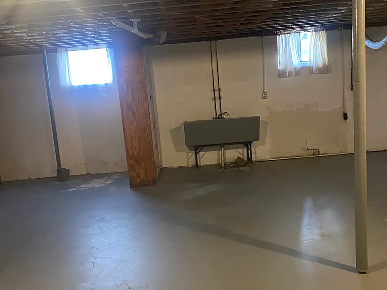 824B Southeast Ave — Photo 6