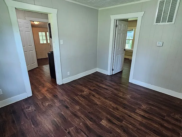 2503 N Delaware Ave — Photo 10