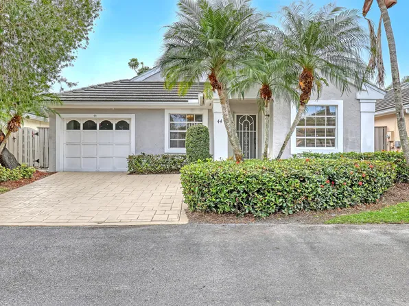 44 Admirals Court, Palm Beach Gardens, FL 33418