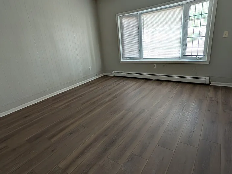 8 Arch St #1A — Photo 7