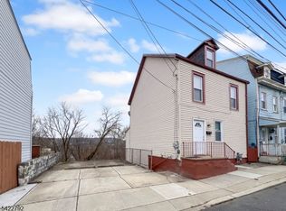 214 Washington St, Phillipsburg, NJ