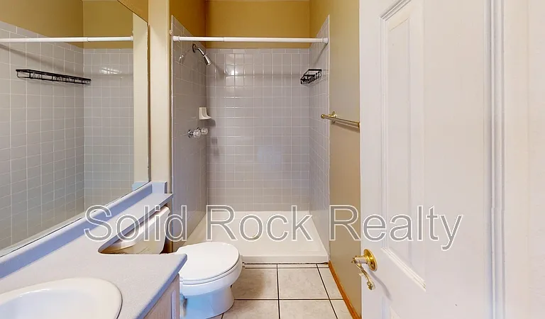 2580 Lyncrest Dr — Photo 10