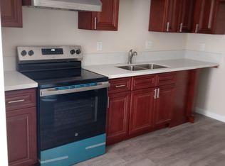 4-2477 N Orange St, Riverside, CA 92501