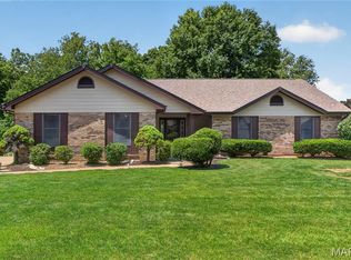 2973 Wentworth Dr, Saint Charles, MO 63301