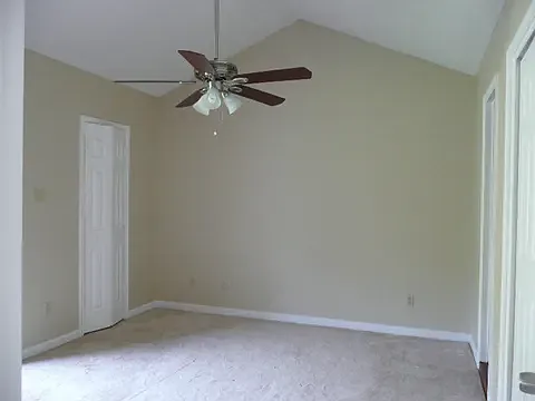5304 San Mateo Ct — Photo 10