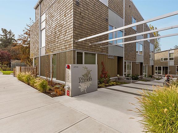 4th image of 1720 Fairfield Rd #105