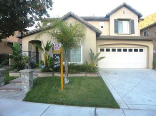 16 Sandstone Way, Azusa, CA 91702