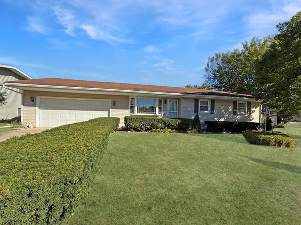 617 Briarcliff Dr, Rantoul, IL 61866