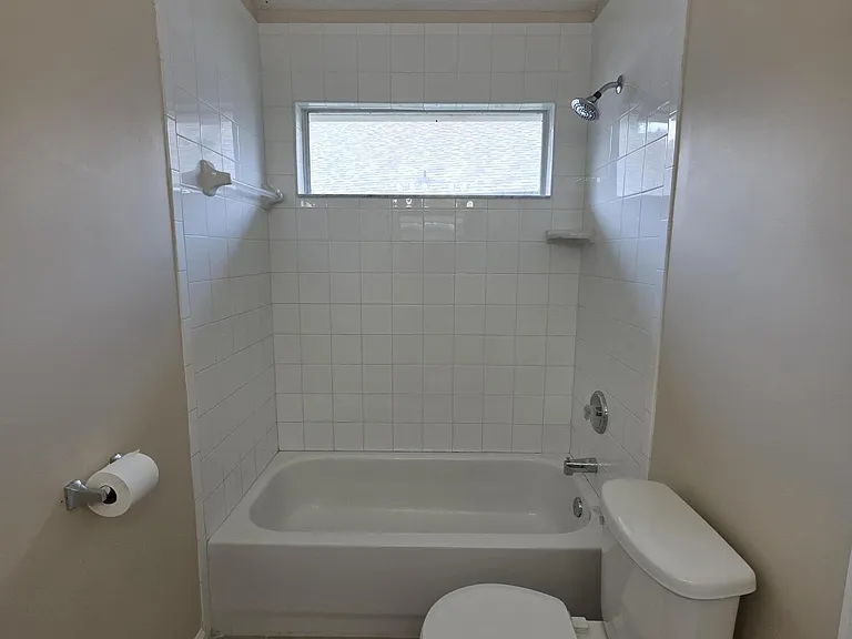 739 Wakemont Dr — Photo 28