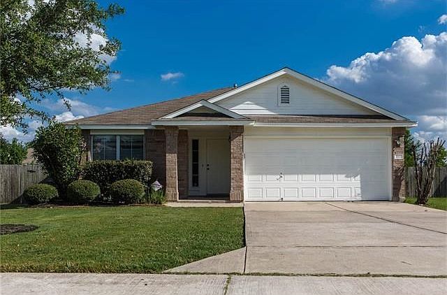 Great Family Home on Premium Lot!