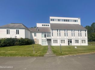 1515 State Rd, Richmond, MA 01254