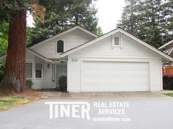 2088 University Park Dr