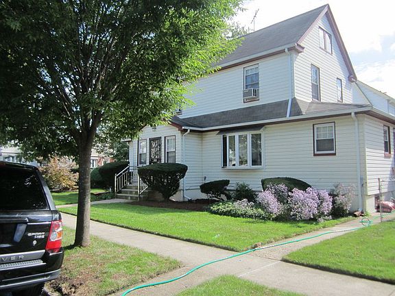 2nd image of 17320 115th Ave