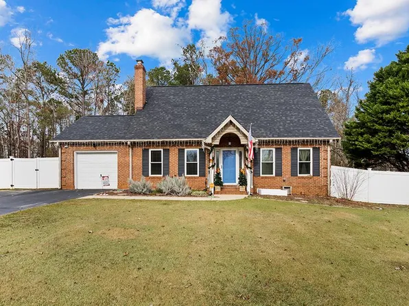 111 Cheekwood Rd, Greenwood, SC 29649