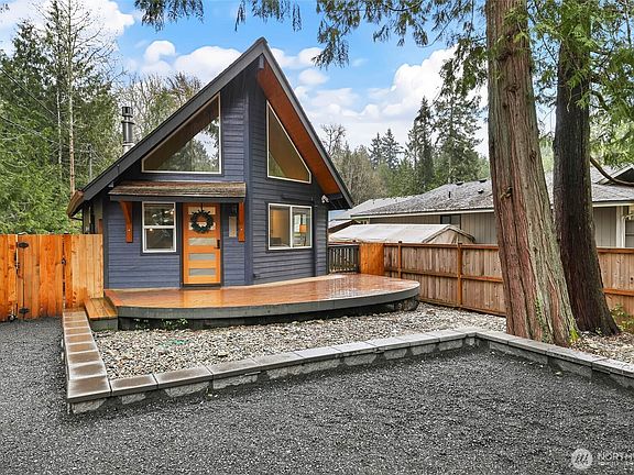2nd image of 9616 Whitecap Drive NW