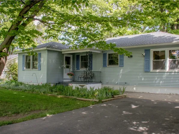 16593 State Route 31, Holley, NY 14470