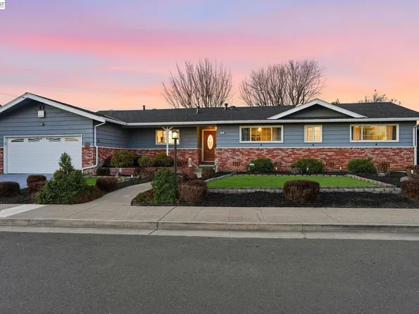 15 Sequoyah View Ct, Oakland, CA 94605