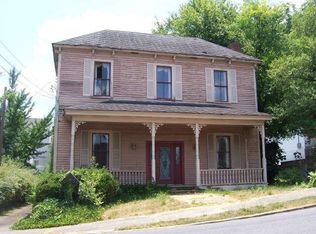 512 E 1st St, Rome, GA 30161