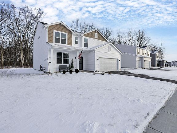 4th image of 1190 Lake Forest Dr