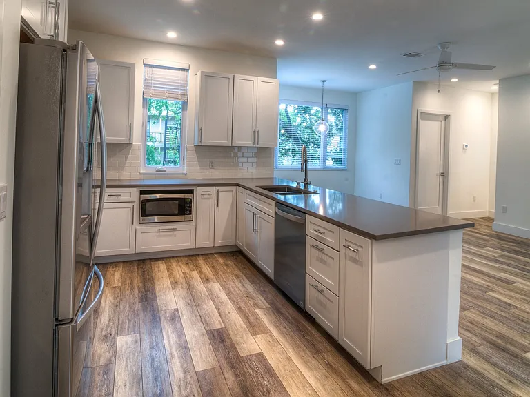 3111 Walling Dr — Photo 6