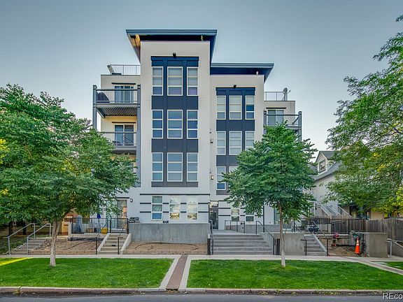 2nd image of 1738 Franklin St Unit 3-C