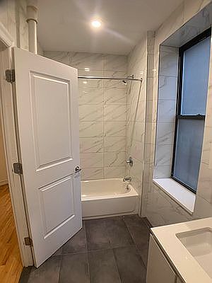 4th image of 316 W 94th St APT 4A