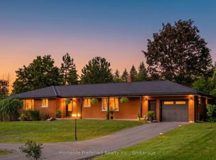 548 Bissview Ave, Selwyn, ON K9J 6X4