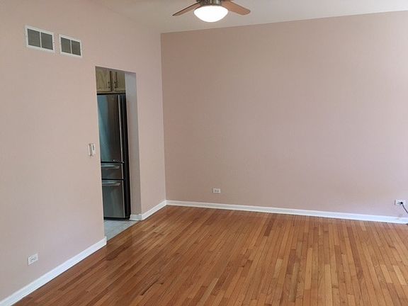 3rd image of 2804 N Greenwood Ave